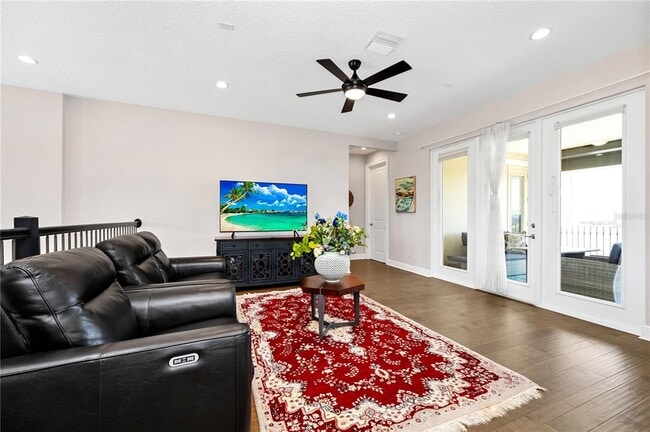 Building Photo - 15469 Shorebird Ln