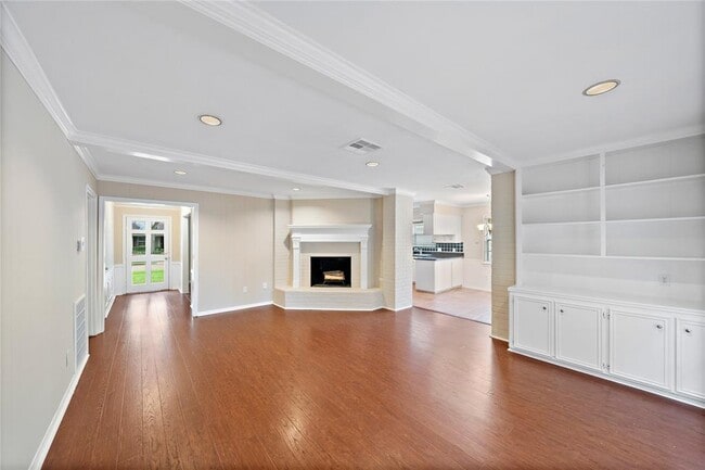 Building Photo - 12350 Attlee Dr