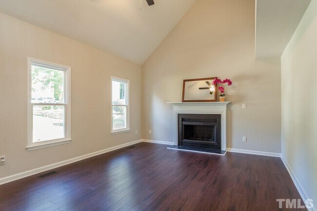 Building Photo - 8324 Bellingham Cir
