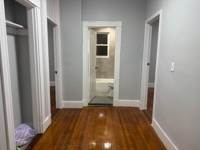 Building Photo - 43 Bradley St.