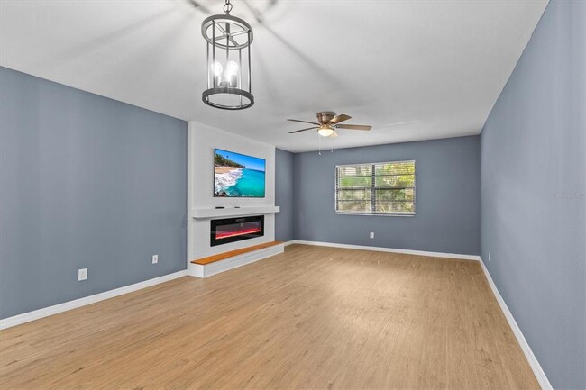 Building Photo - 4045 Arrowwood Ct