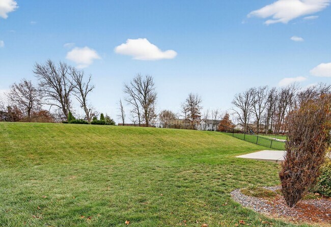 Building Photo - 738 Lost Canyon Blvd