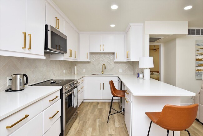 Building Photo - 3224 Timmons Ln