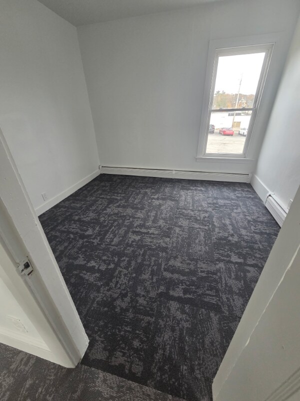 Building Photo - 93 Washington St N