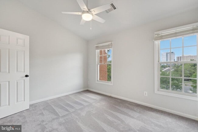 Building Photo - 1788 Paisley Ct