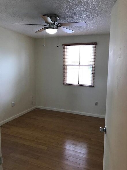 Building Photo - 7061 SW 41st Pl