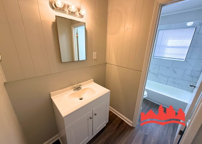 Building Photo - 4061 Mossville St