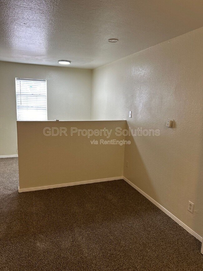 Building Photo - 401 14th St NW