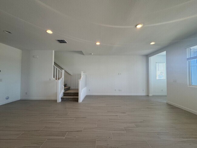 Building Photo - 24741 N 164th Dr