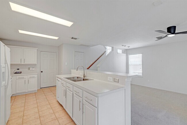 Building Photo - 218 Blushwood Pl