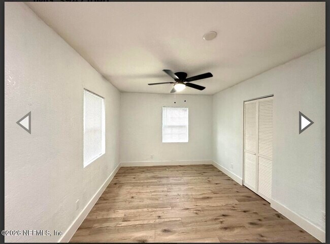 Building Photo - 8054 Graff Ln