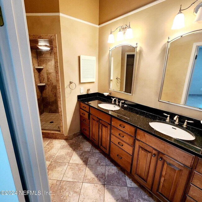 Building Photo - 4460 Crooked Oak Ct