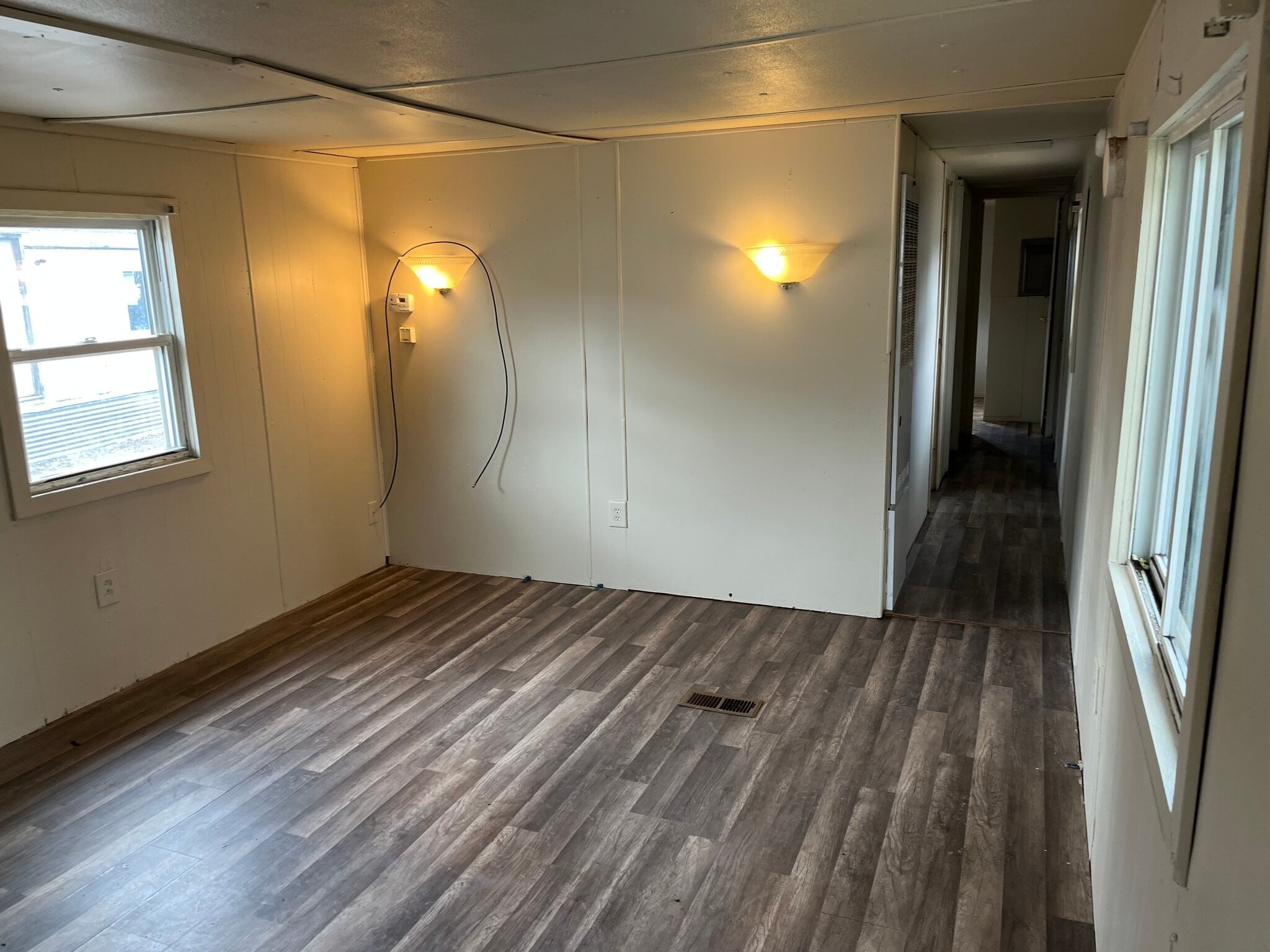 Building Photo - 1130 MT-135