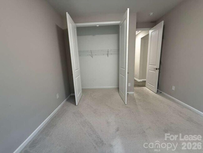 Building Photo - 128 Reids Cv Dr