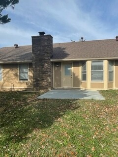 Building Photo - 2733 E Country Way