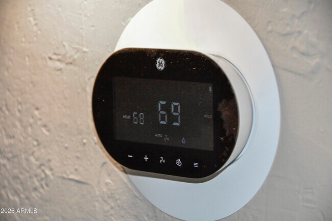 Building Photo - 14801 N Agua Fria Dr