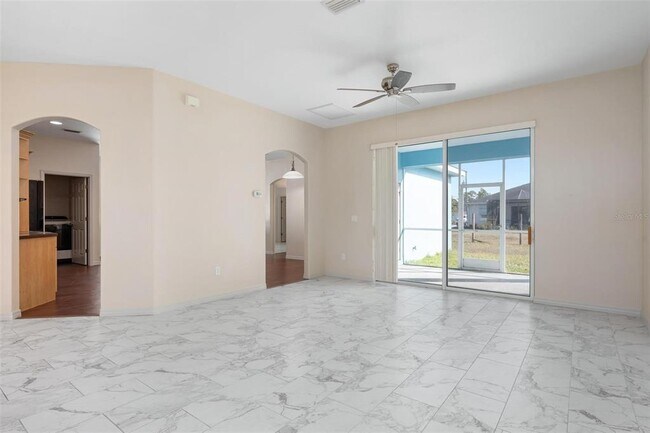 Building Photo - 2280 De Vore St