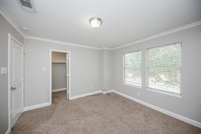 Building Photo - 7726 Galleon Field Ln