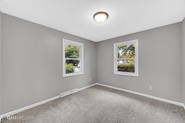 Building Photo - 7080 Delaware St