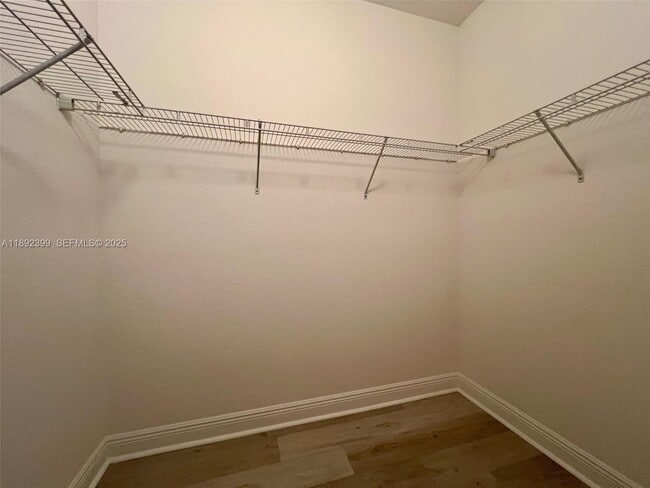 Building Photo - 1423 SW 147th Ave