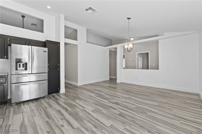 Building Photo - 2117 Marathon Keys Ave