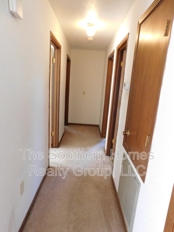 Building Photo - 2439 US-411