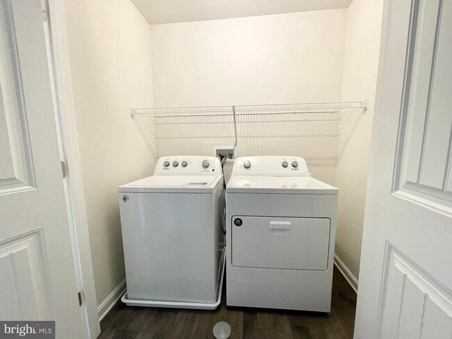 Building Photo - 28 Citrus Dr