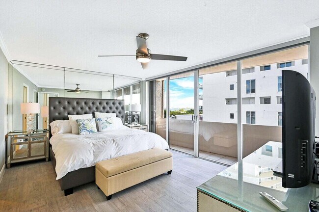 Building Photo - 4200 N Ocean Dr