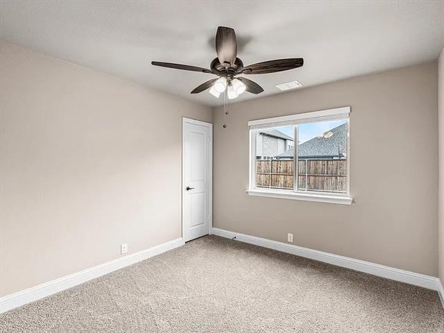 Building Photo - 905 Sedona St