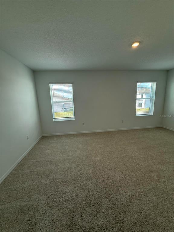 Building Photo - 32514 Weathered Oak Dr