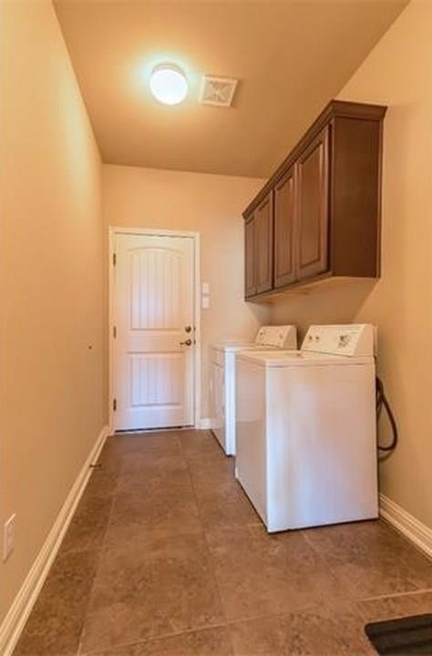 Building Photo - 3400 St Christopher Ct