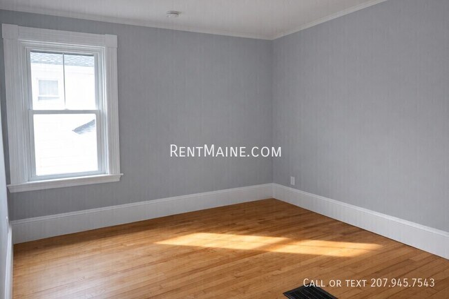 Building Photo - 25 High St