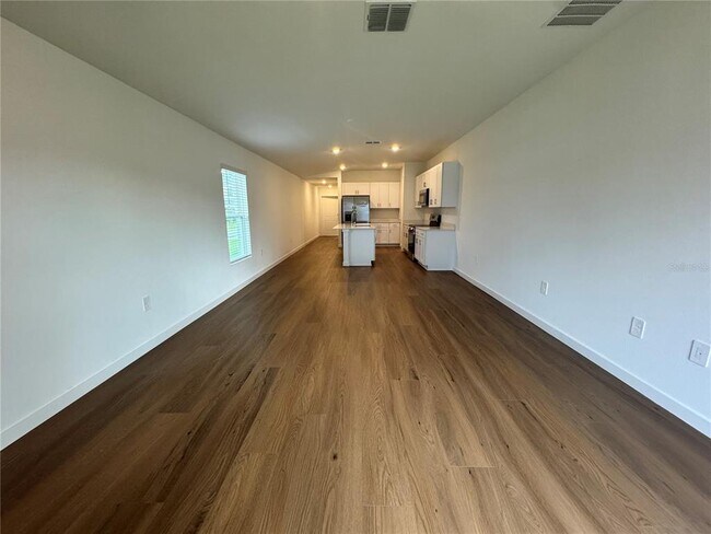Building Photo - 3784 NE 32nd Ct