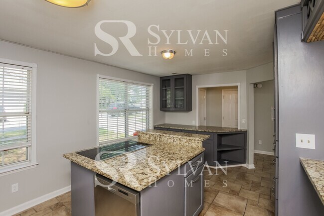 Building Photo - 5 Wheatstone