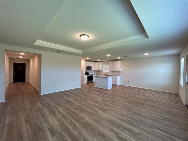 Building Photo - 4644 Benham Dr