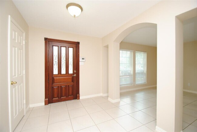 Building Photo - 17110 Fairway Glen Ct