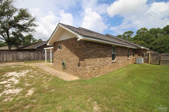 Building Photo - 7679 Old Hickory Dr