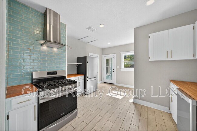 Building Photo - 514 Hammond Ave