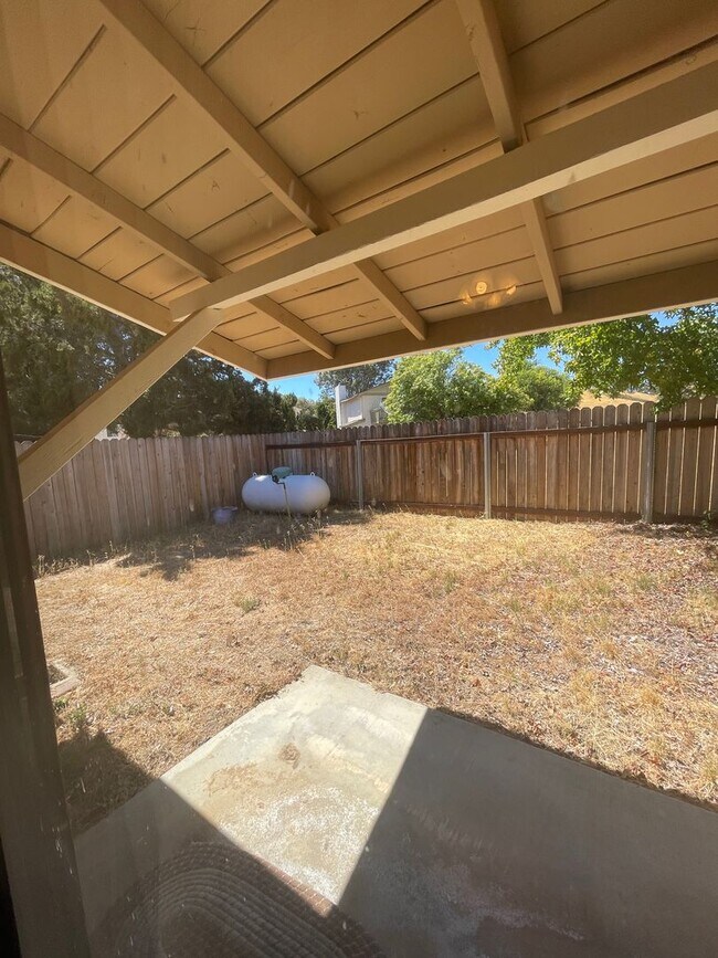 Building Photo - 2 bedroom 2 bathroom Heritage Ranch Home Available 9/1/26 **Do Not Disturb Tenants**