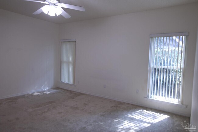 Building Photo - 4025 Teal Way