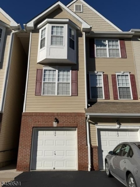 Building Photo - 100 Conover Terrace