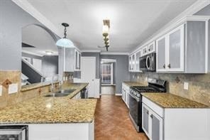 Building Photo - 10406 Pine Meadows Blvd