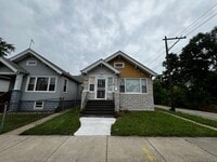 Building Photo - 346 W 113th St