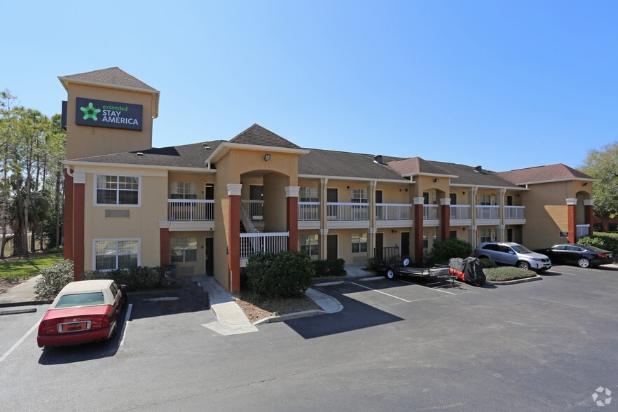 Furnished Studio Tampa 5401 Beaumont Center Blvd Tampa FL 33634