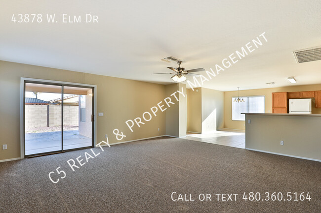 Building Photo - 3 bedroom Plus Den Home in Maricopa with N...