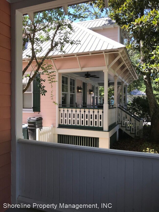 Building Photo - 2 br, 1 bath House - 605 Cottage Square Lane