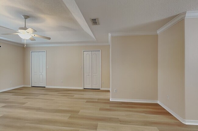 Building Photo - 14614 Cableshire Way