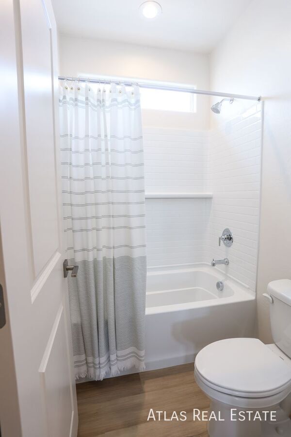 Building Photo - 1122 W Audrey Lane