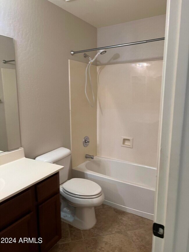 Building Photo - 352 W Gascon Rd