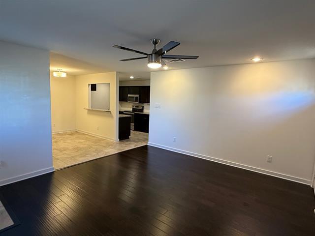 Building Photo - 513 Wood Dr